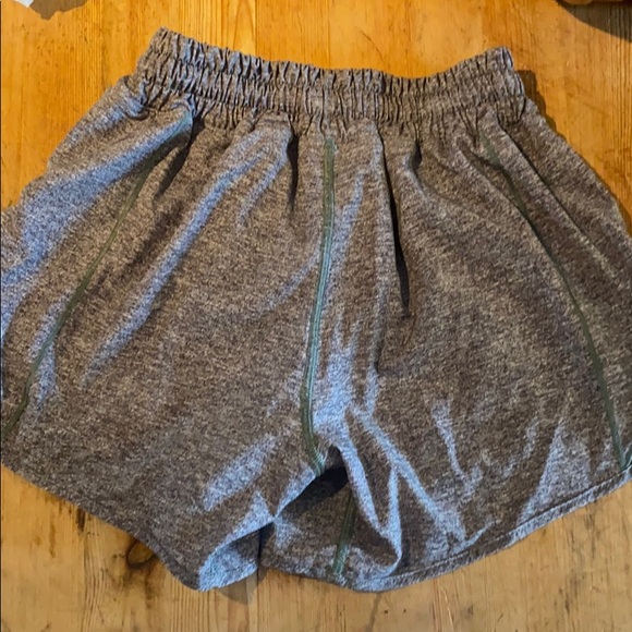 Lulu lemon shorts - Picture 2 of 3